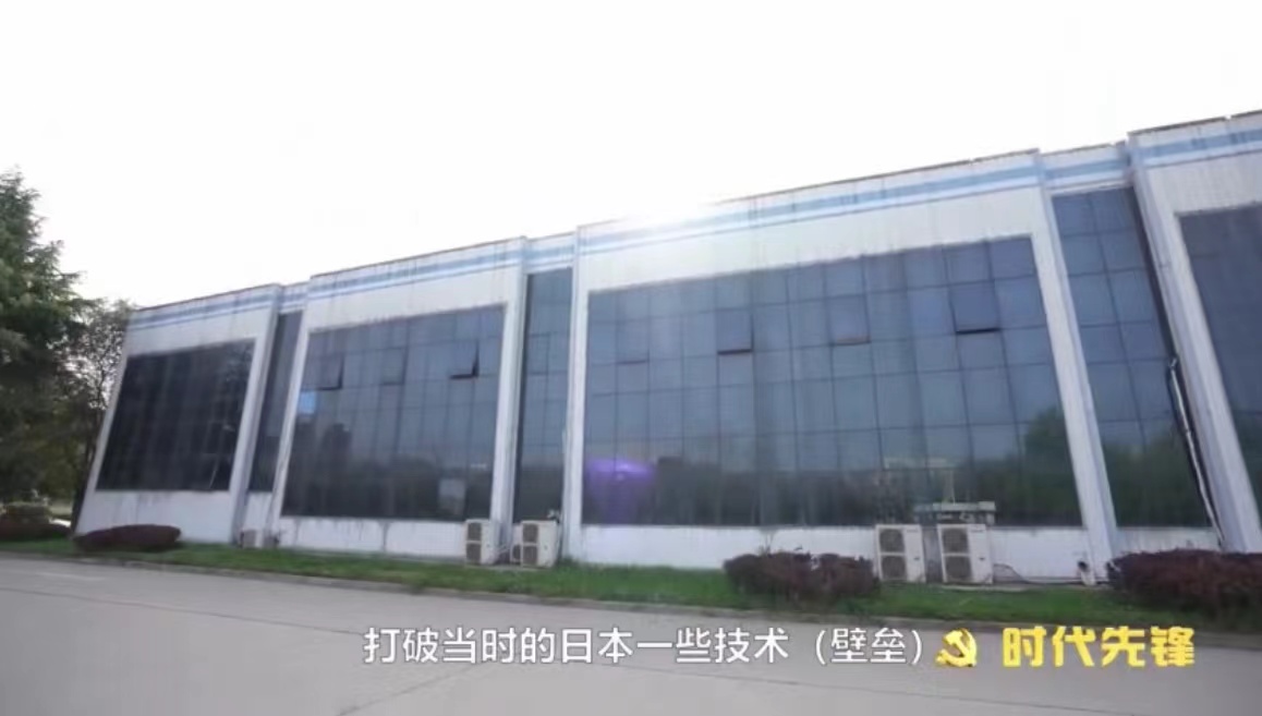 夜晚在大炕上偷的弄