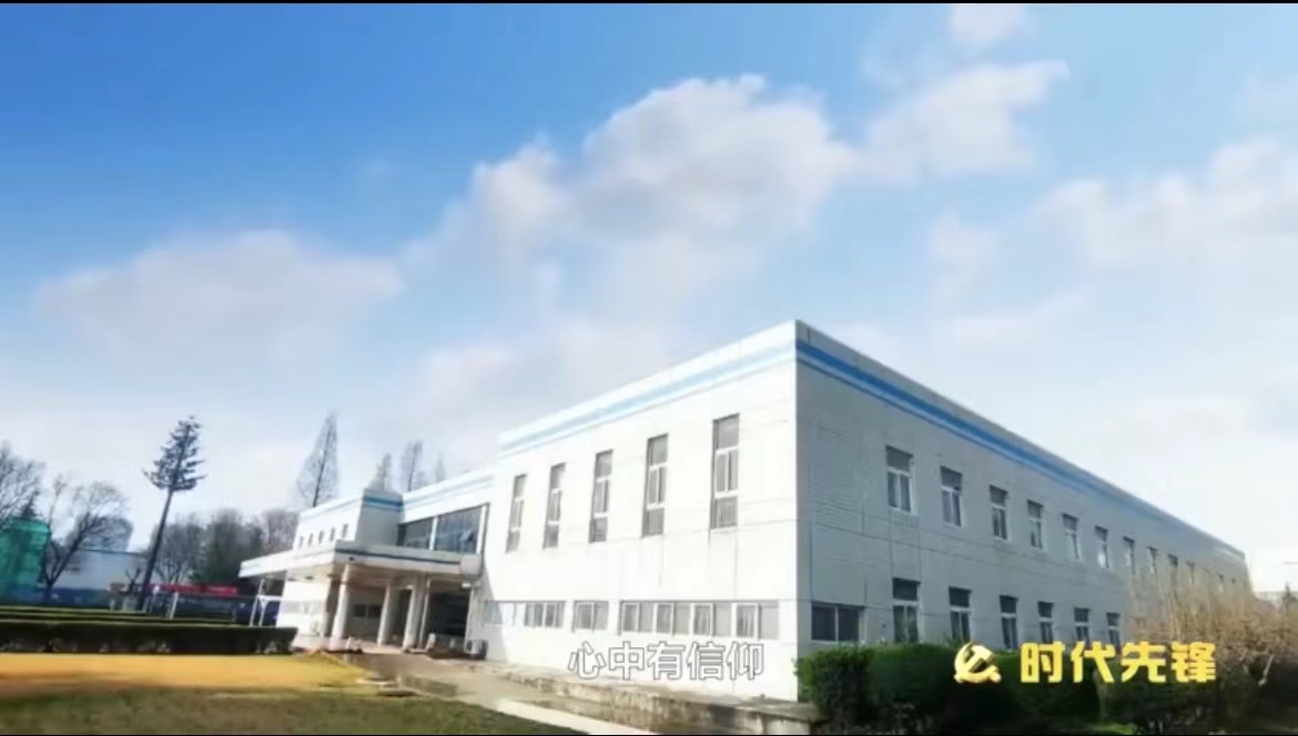 夜晚在大炕上偷的弄